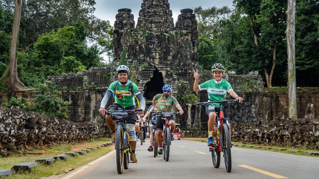 Siem Reap Bike Tour 3 Days Kampong Phluk, Angkor Temples
